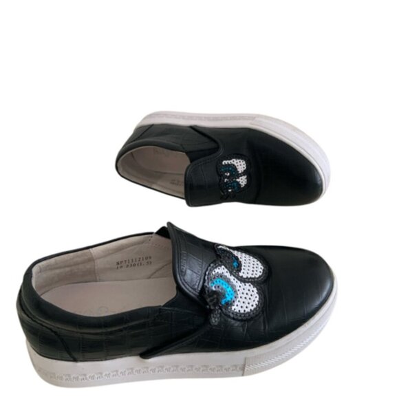 SAFIYA- Leather  - Slip on  sneakers  👀.   6 US/CA - Picture 6 of 11